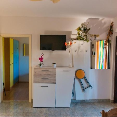 Kuca Za Odmor- Simona Apartment Punta Kriza Exterior photo